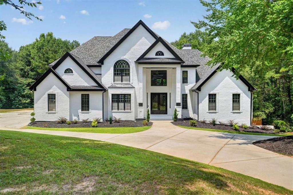 3285 Stonewall Tell Rd., South Fulton, GA 30349