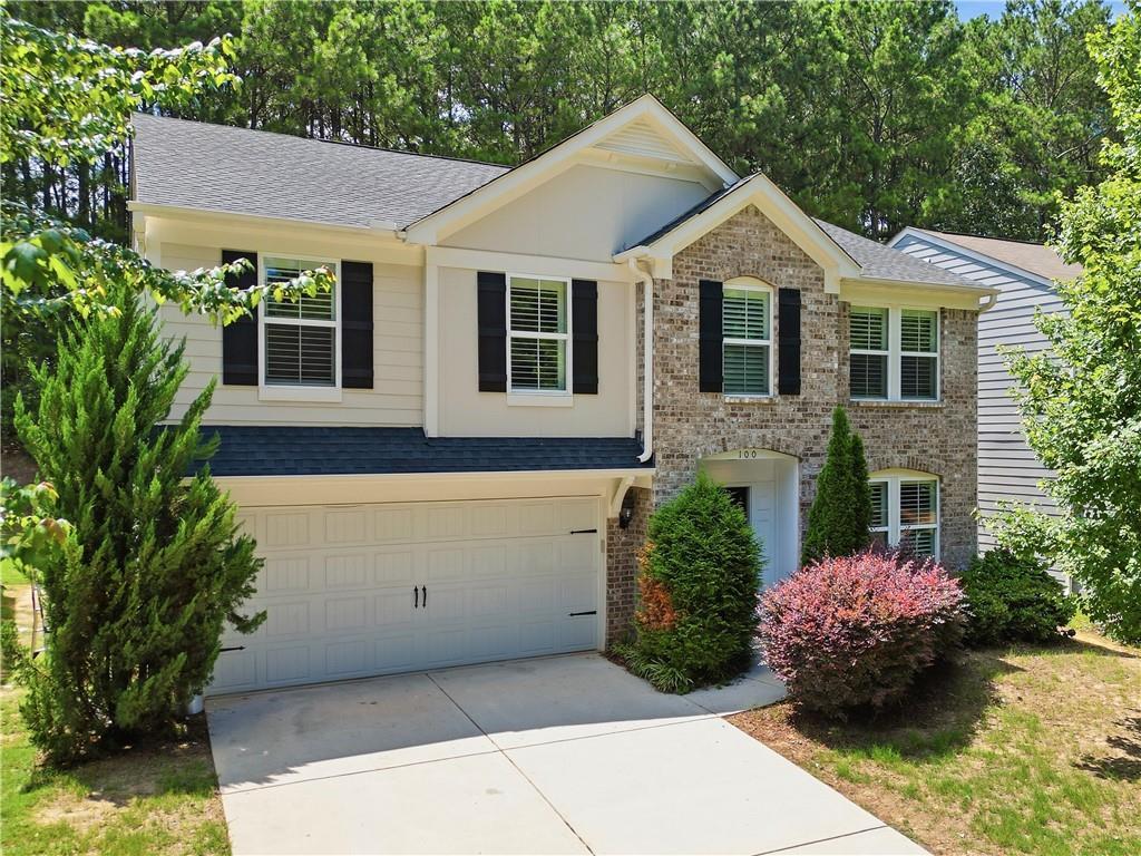 100 Moonlit Tr., Dallas, GA 30132