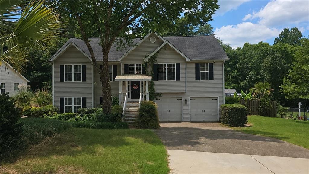388 Arrowhatchee Dr., Winder, GA 30680