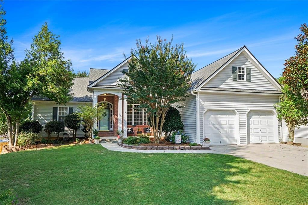 1621 Cregon Ct., Lawrenceville, GA 30043