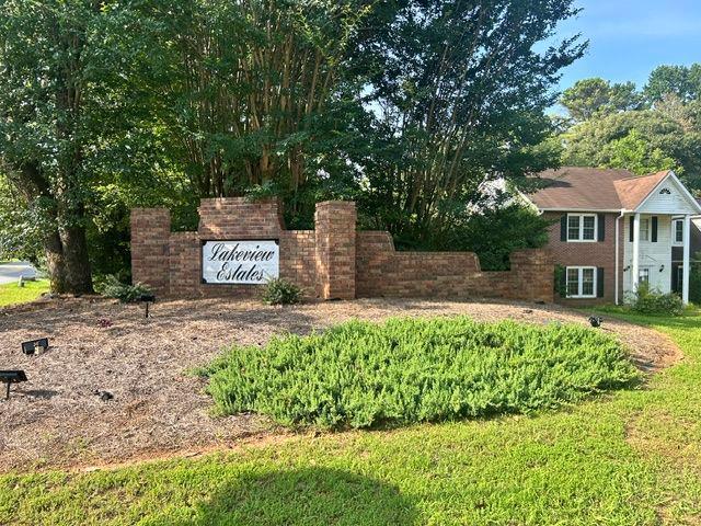 11 Lakeview Ln., Stockbridge, GA 30281