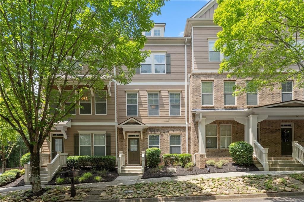 4356 Grove Field Ct., Suwanee, GA 30024