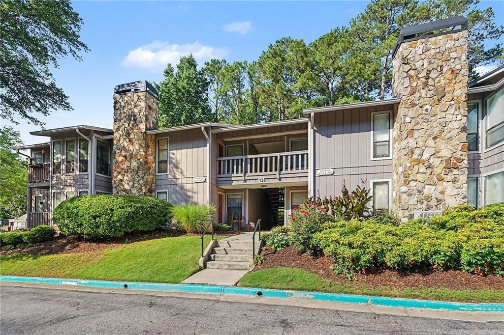 4004 Woodridge Way, Tucker, GA 30084