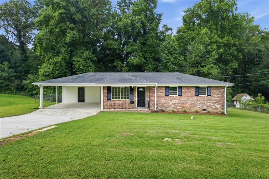 4861 Shady Rest Dr., Powder Springs, GA 30127