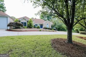 7404 Golfers Point, Villa Rica, GA 30180