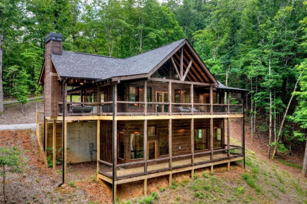 120 Green Ridge Rd., Blue Ridge, GA 30513