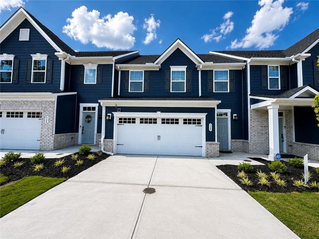 320 Mayflower Dr., Mcdonough, GA 30253