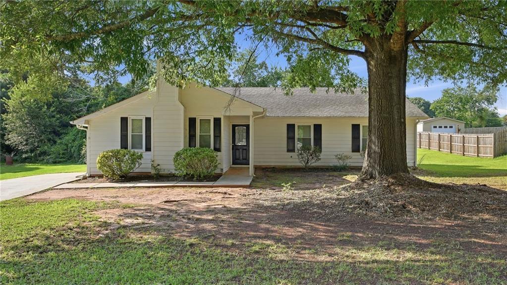 248 Helen Dr., Monroe, GA 30656