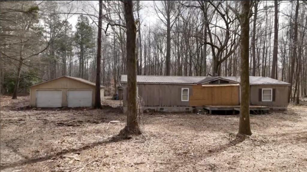 5590 John Burruss Rd., Cumming, GA 30040