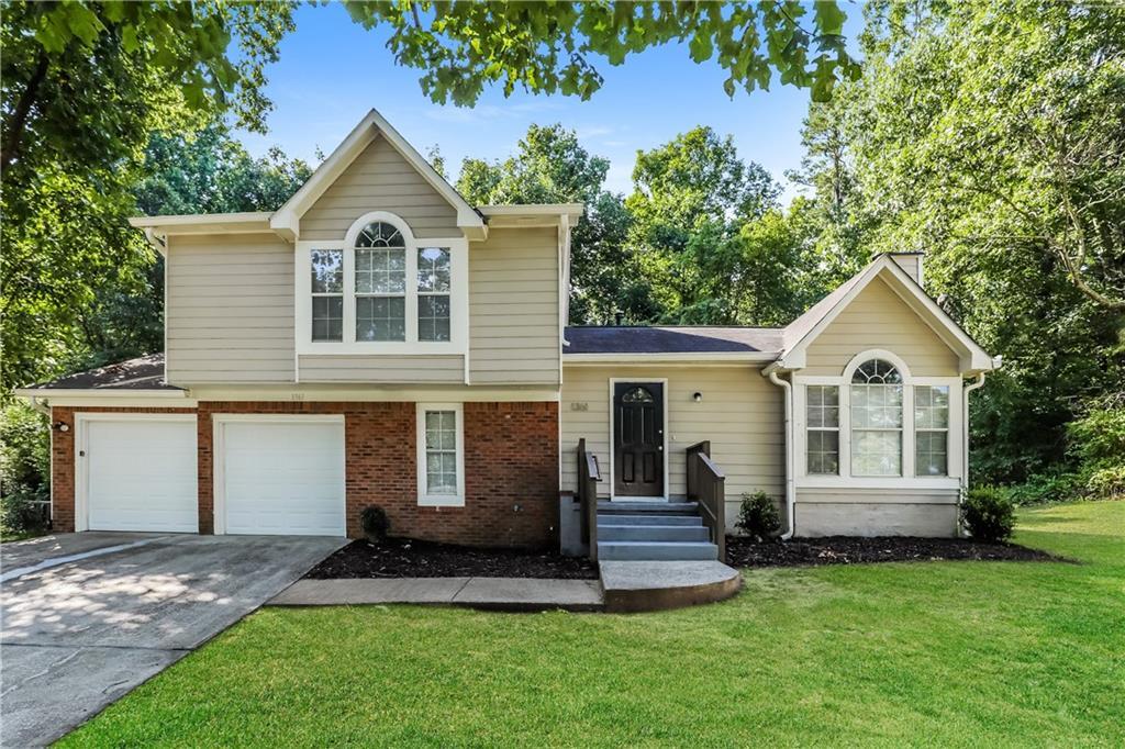 1361 Wrens Ct., Jonesboro, GA 30238