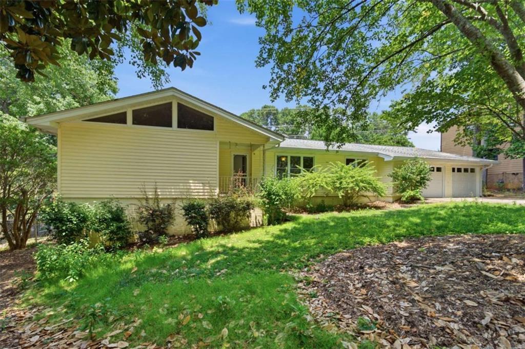 1720 Windsorbrooke Dr., Marietta, GA 30062