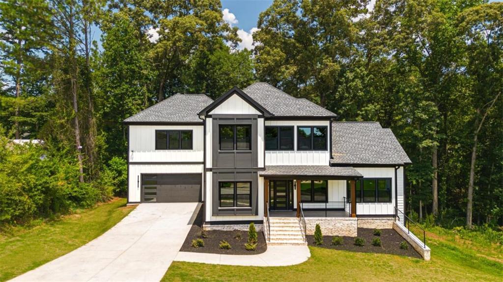 535 Michael Cir., Monroe, GA 30655