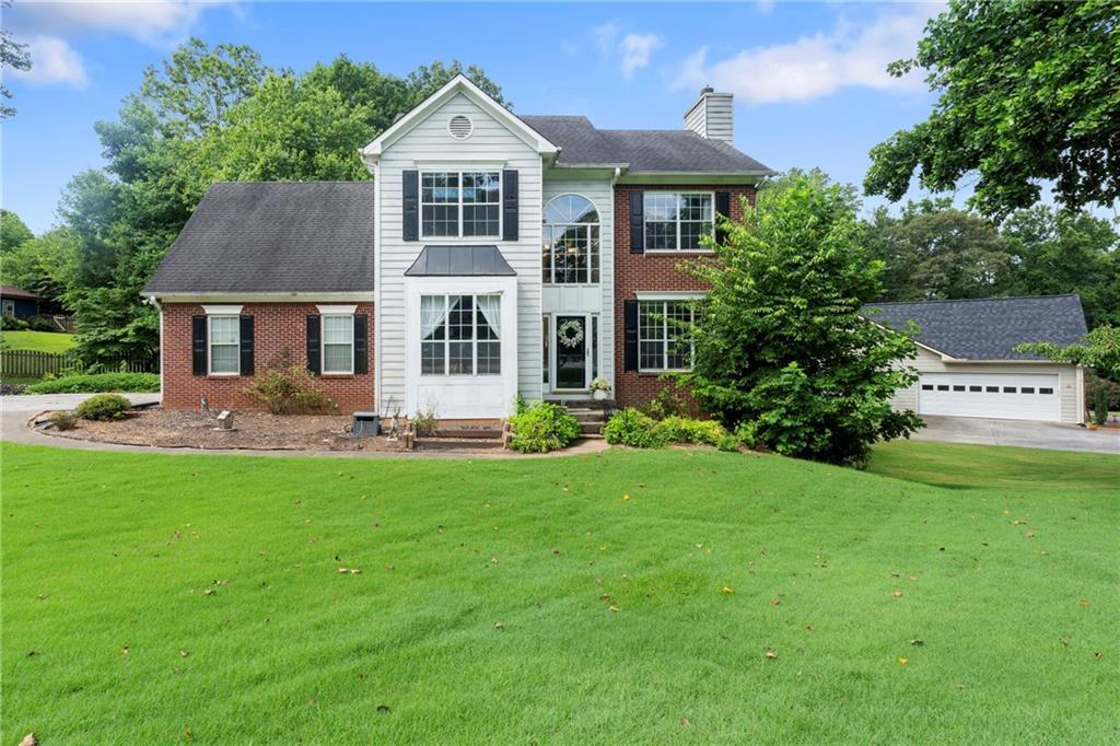 5660 Bridle Glen Dr., Buford, GA 30518