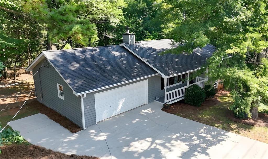 523 Toonigh Rd., Woodstock, GA 30188