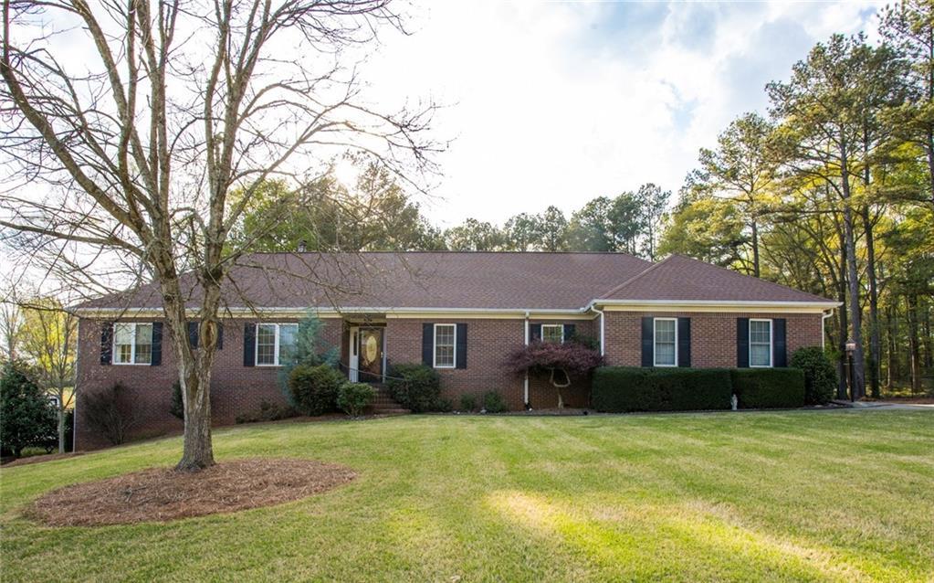 4450 Bay Creek Rd., Loganville, GA 30052