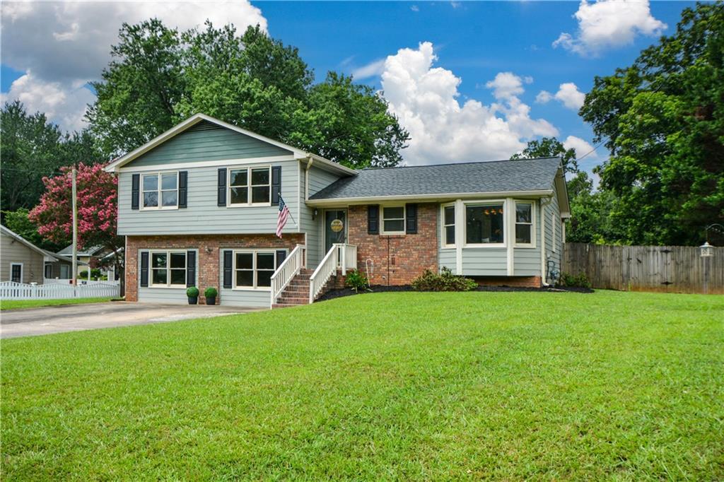 616 Tidwell Rd., Alpharetta, GA 30004