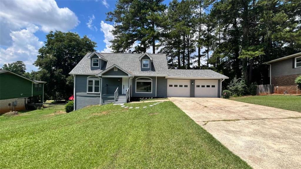 3615 River Hills Ct., Ellenwood, GA 30294