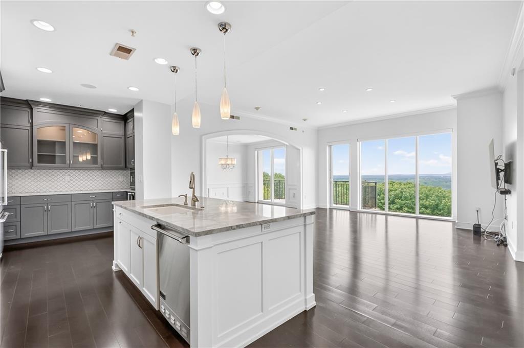 2950 Mount Wilkinson Pkwy. #802, Atlanta, GA 30339