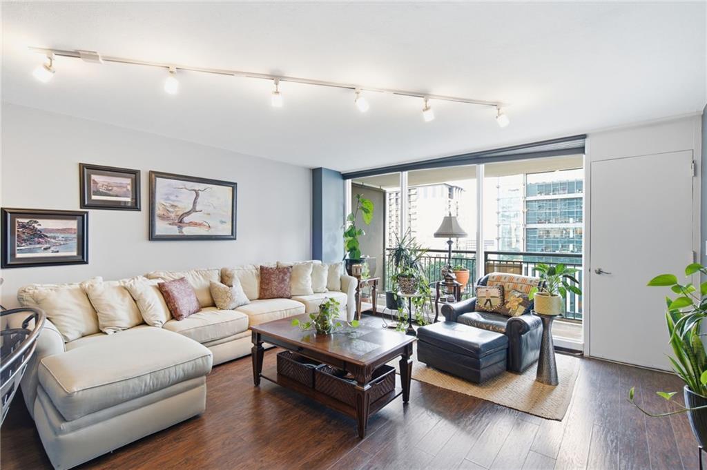 620 Peachtree St. #1009, Atlanta, GA 30308