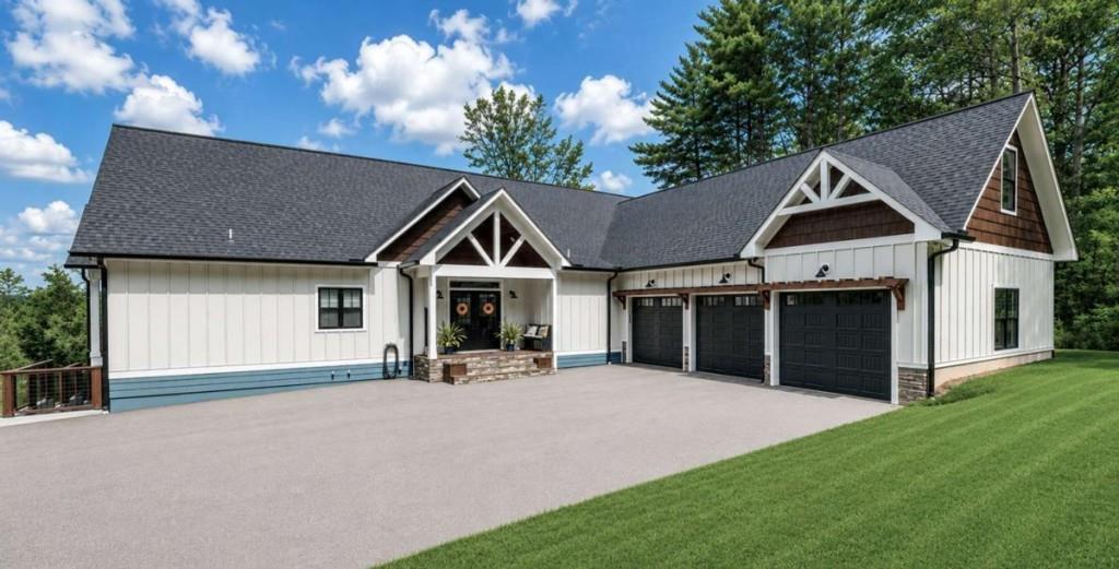 359 New Water Way, Blairsville, GA 30512