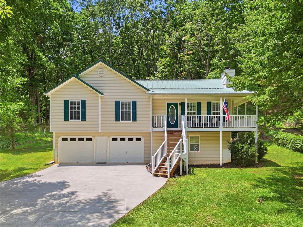 118 Hawkins Farm Ln., Ball Ground, GA 30107