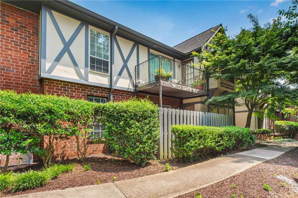 6851 Roswell Rd. #Q16, Atlanta, GA 30328