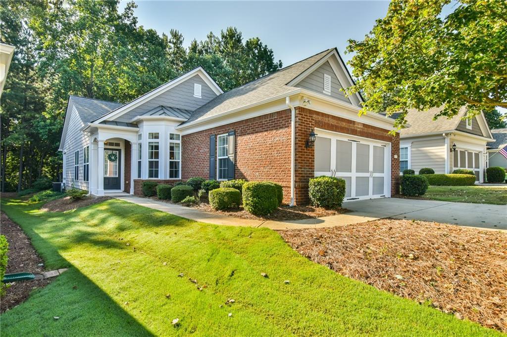6235 Brookside Ln., Hoschton, GA 30548