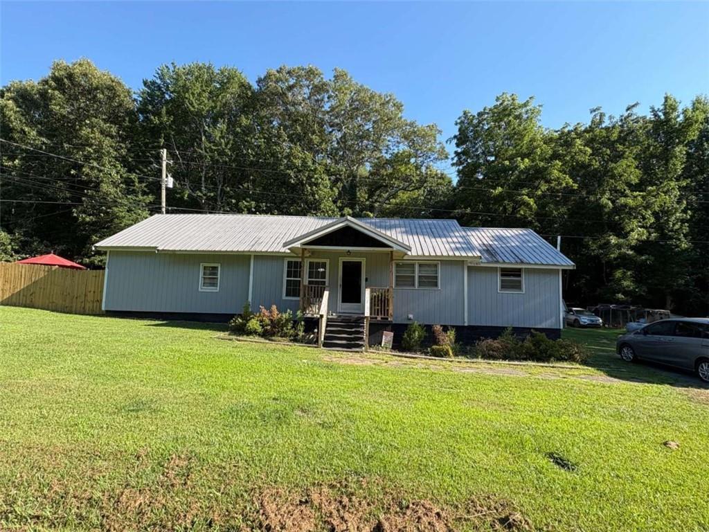 1049 Prior Station Rd., Cedartown, GA 30125