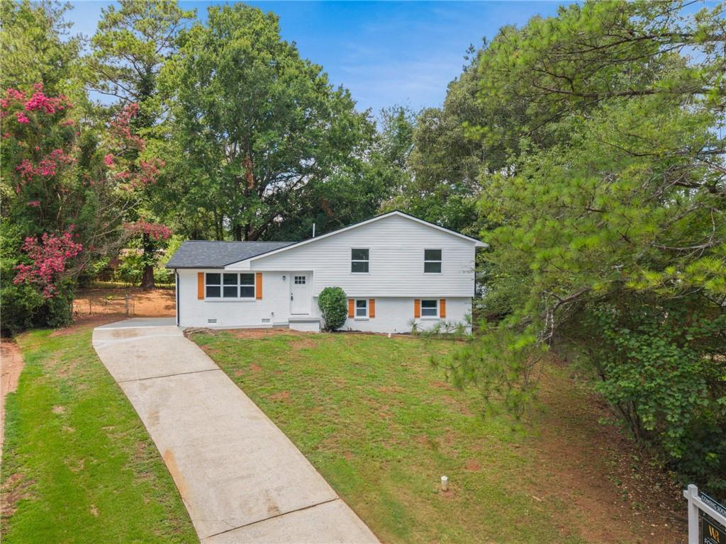 8081 Picadilly Ct., Jonesboro, GA 30238