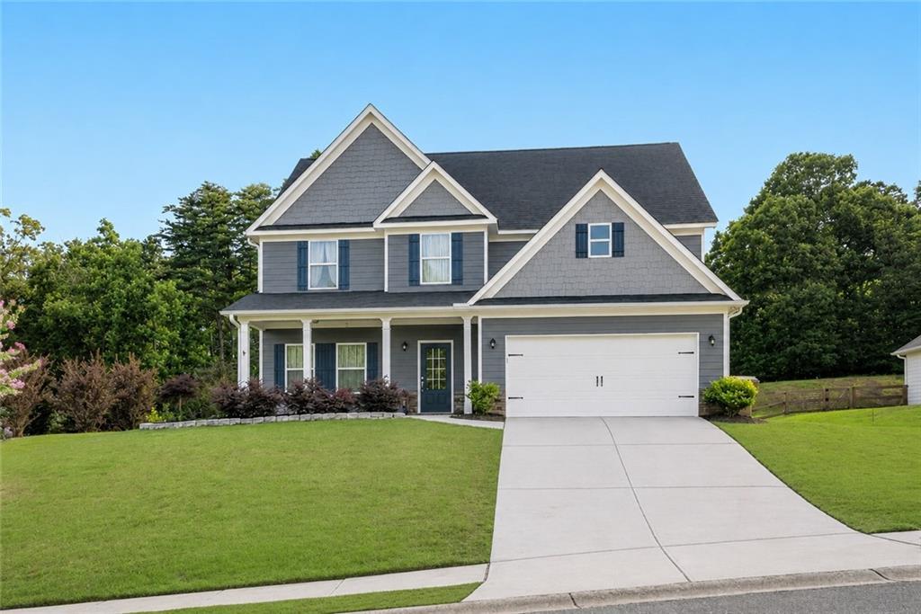 5834 Ridgedale Ct., Gainesville, GA 30506