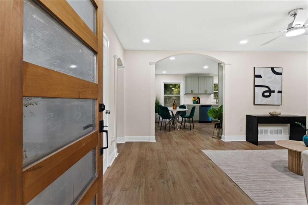 3658 Brookcrest Cir., Decatur, GA 30032