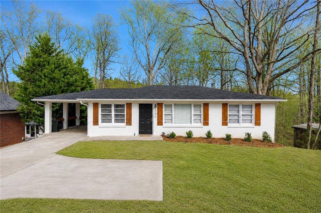 300 Forest St., Buford, GA 30518