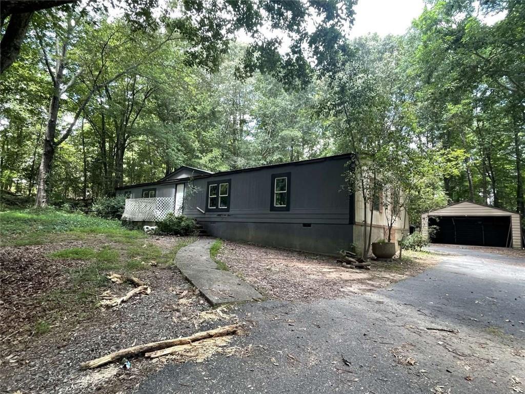 9340 Meadowbrook Dr., Gainesville, GA 30506