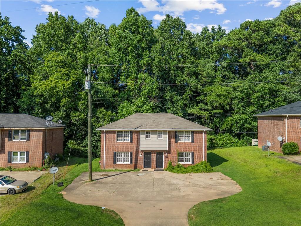 410 Charter Ct., Lawrenceville, GA 30046