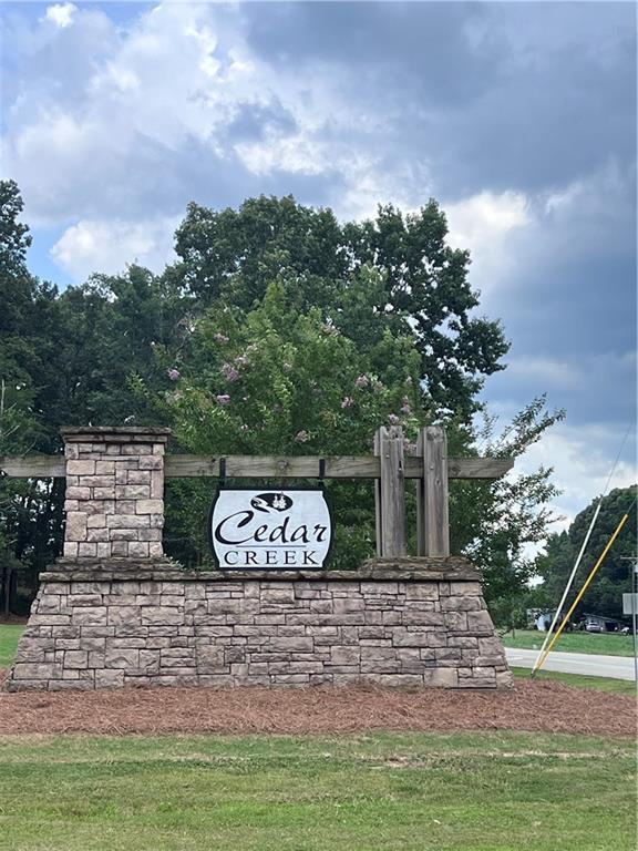 7655 Fern Ln., Lula, GA 30554