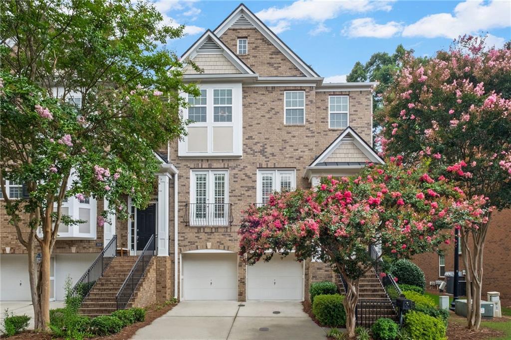 2961 Rivergreen Ln., Atlanta, GA 30339