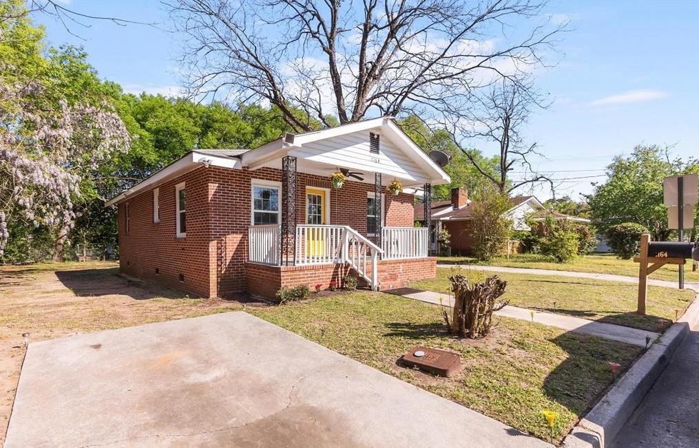 2164 Monroe Ave., Macon, GA 31204