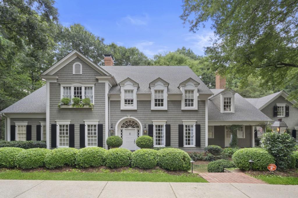 15 Chatsworth Pl., Atlanta, GA 30327