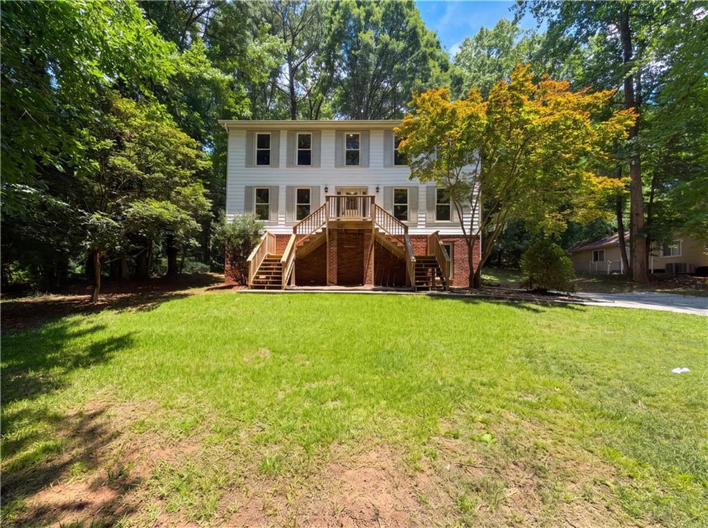 330 Benjamin Cir., Fayetteville, GA 30214