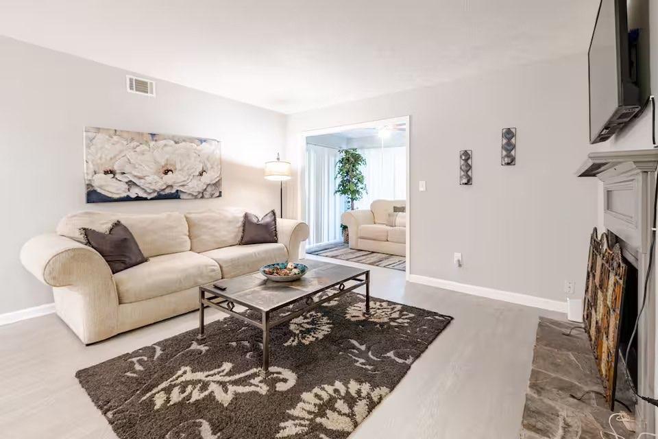 1312 Brockett Pl., Clarkston, GA 30021
