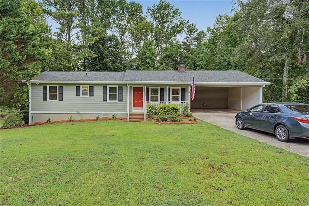 242 Allison Dr., Dallas, GA 30157