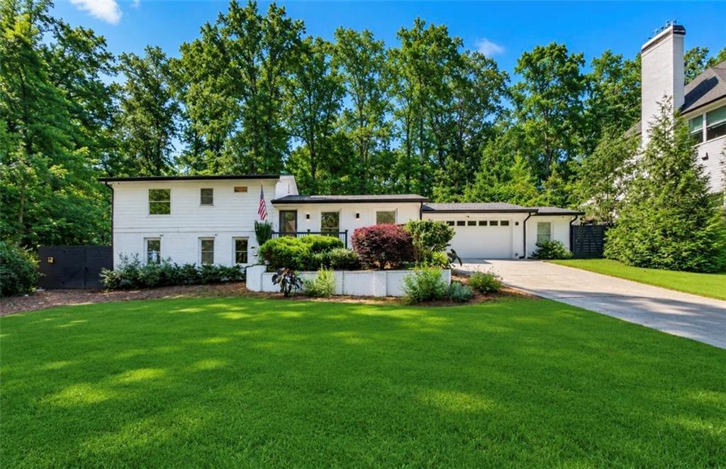 70 Bonnie Ln., Sandy Springs, GA 30328