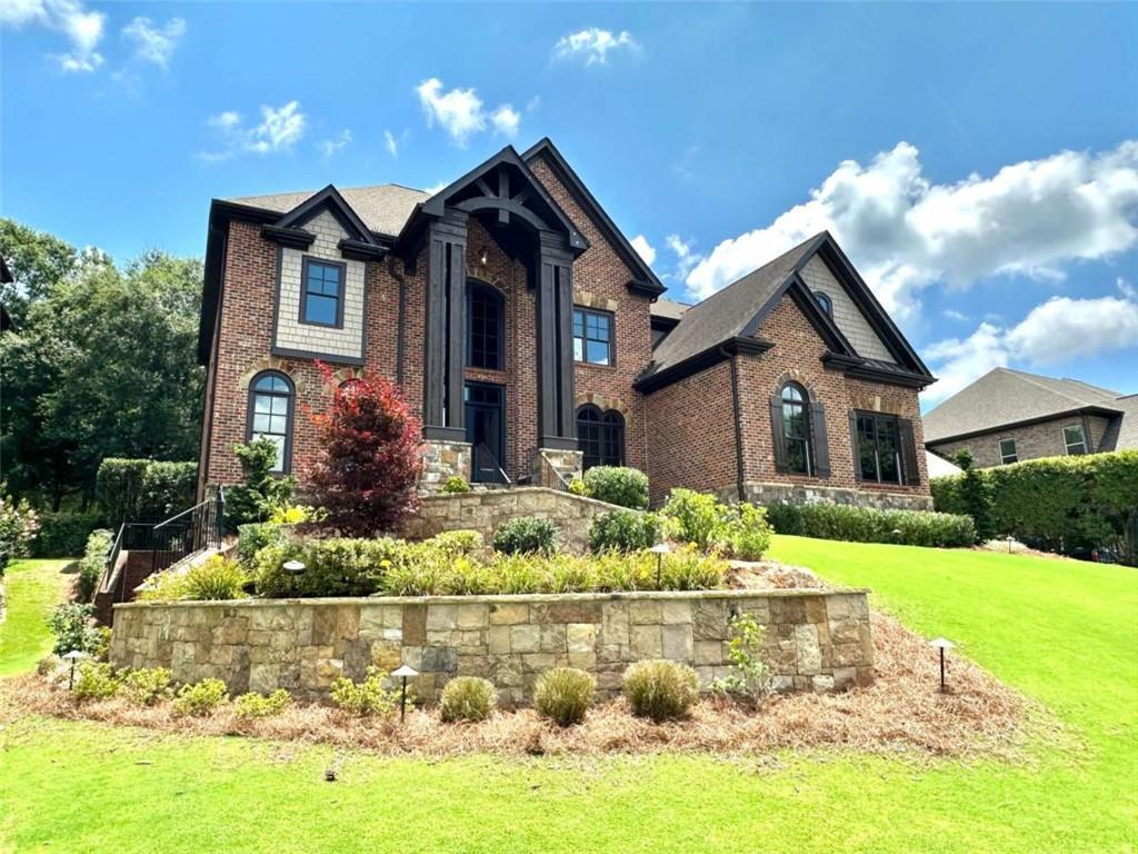 2003 Skybrooke Ln., Hoschton, GA 30548