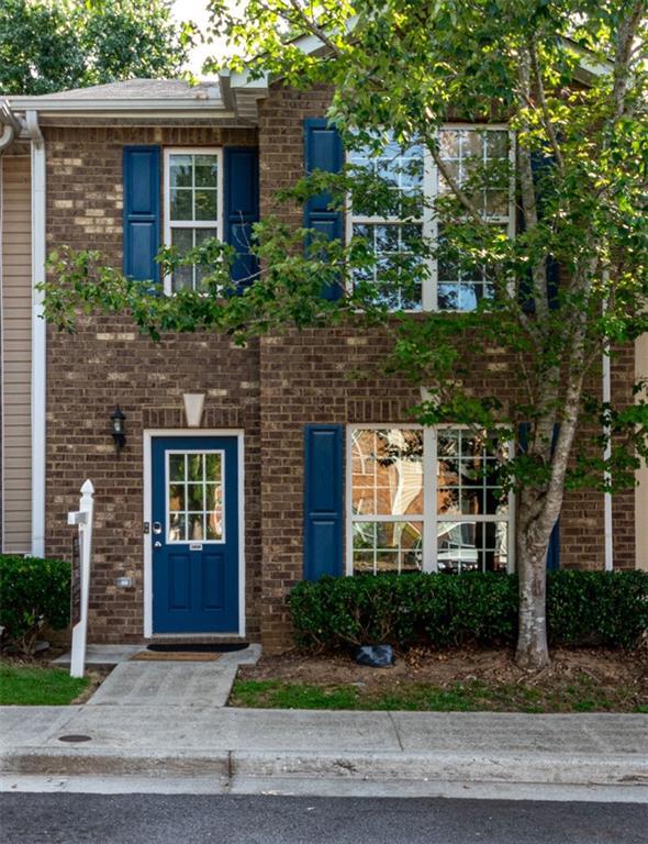 2808 Valley Green Dr., Gainesville, GA 30504