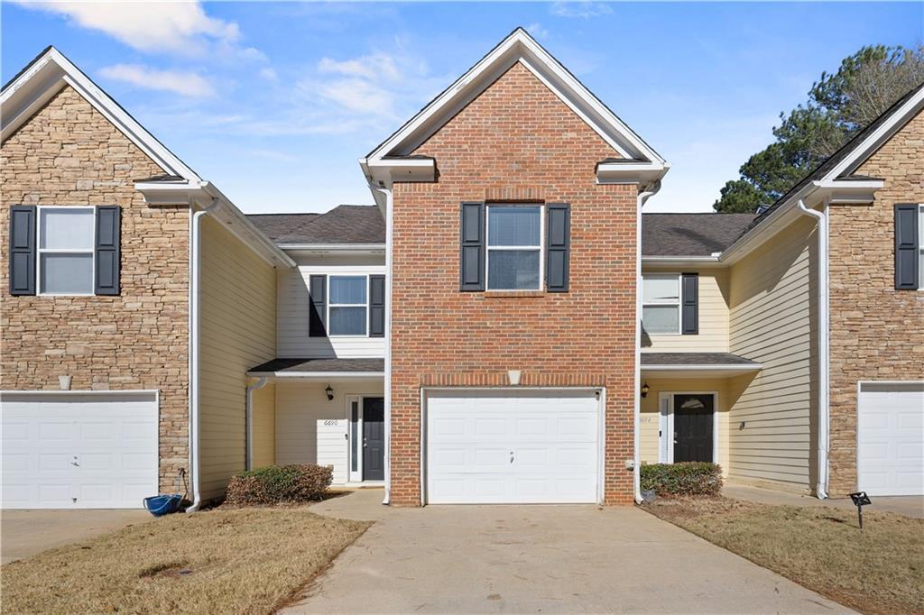 6690 Villa Ct., Lithonia, GA 30038