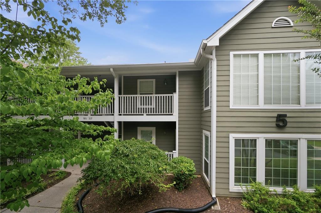 515 Berkeley Woods Dr., Duluth, GA 30096