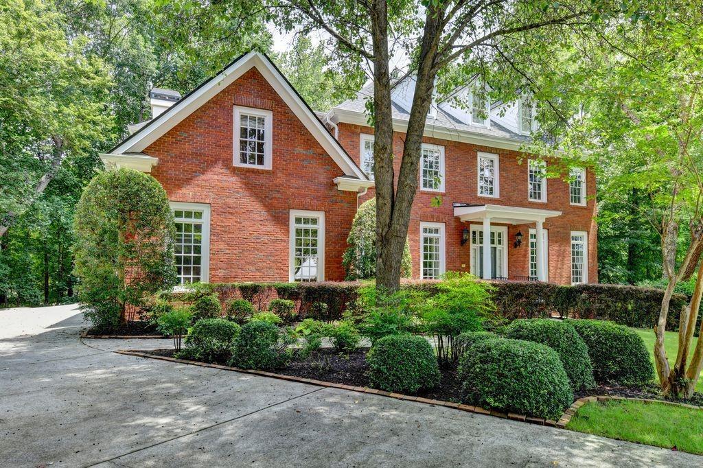 1429 Spyglass Hill Dr., Johns Creek, GA 30097