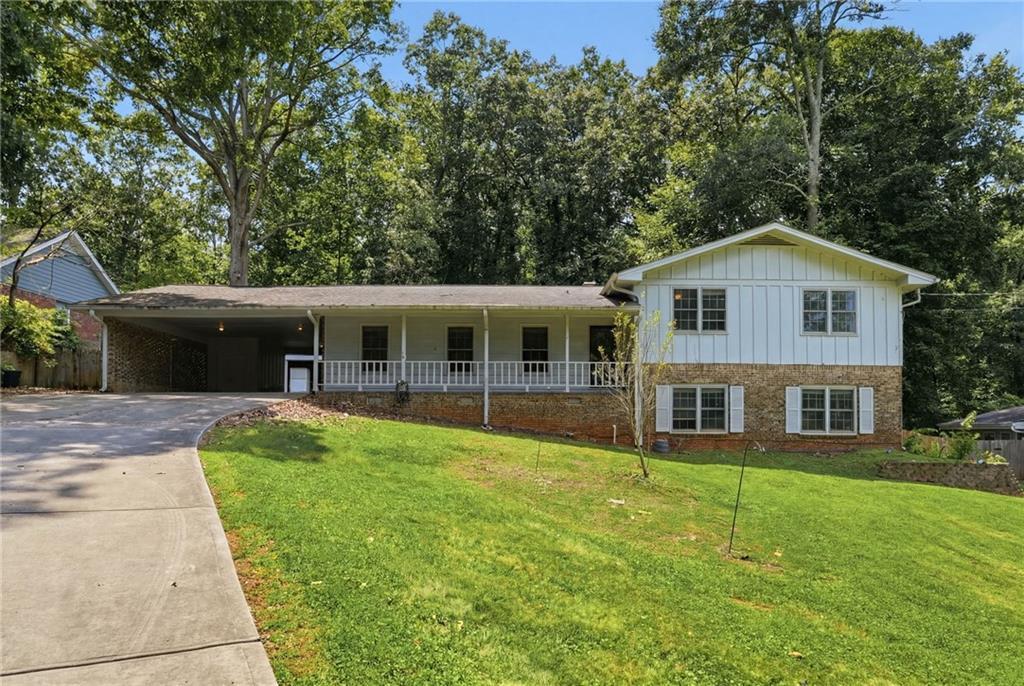 4362 White Oak Dr., Buford, GA 30518