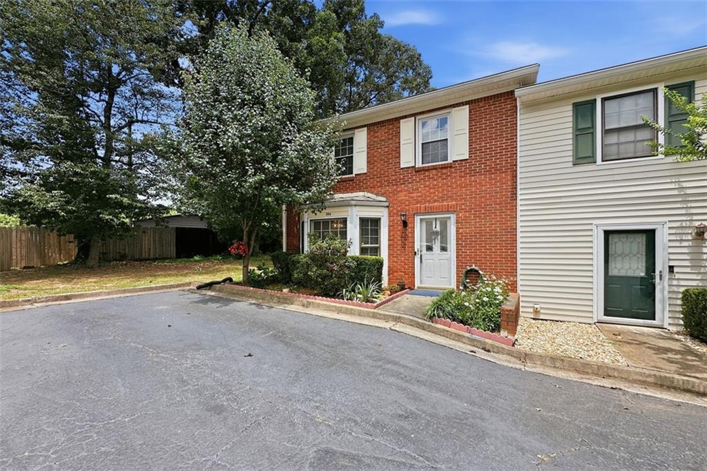 284 Shaded Oaks Ln., Marietta, GA 30067