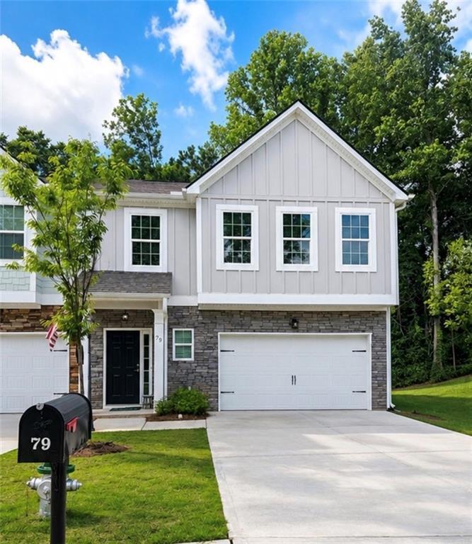 79 Portico Pl., Newnan, GA 30265